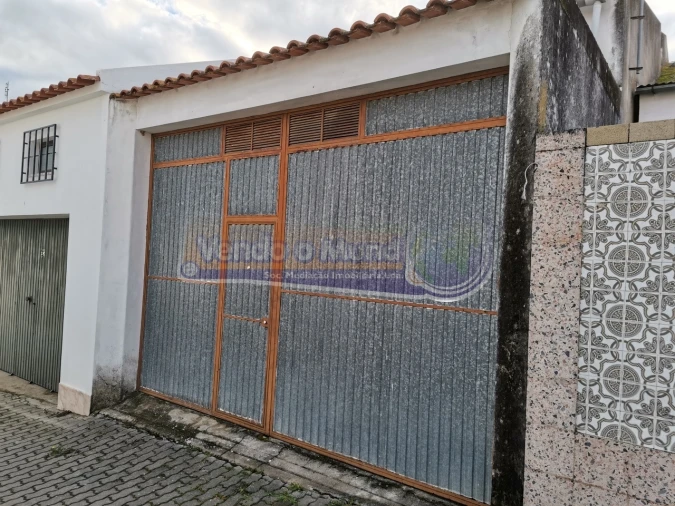 Loja para Venda em Cabeção Foto 13