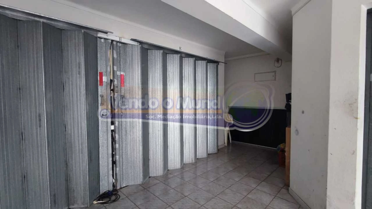 Garagem para Venda em Samora Correia Foto 3