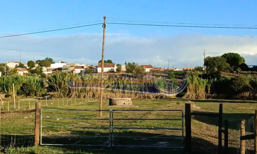 Terreno para Venda em Coruche, Fajarda e Erra Foto 1