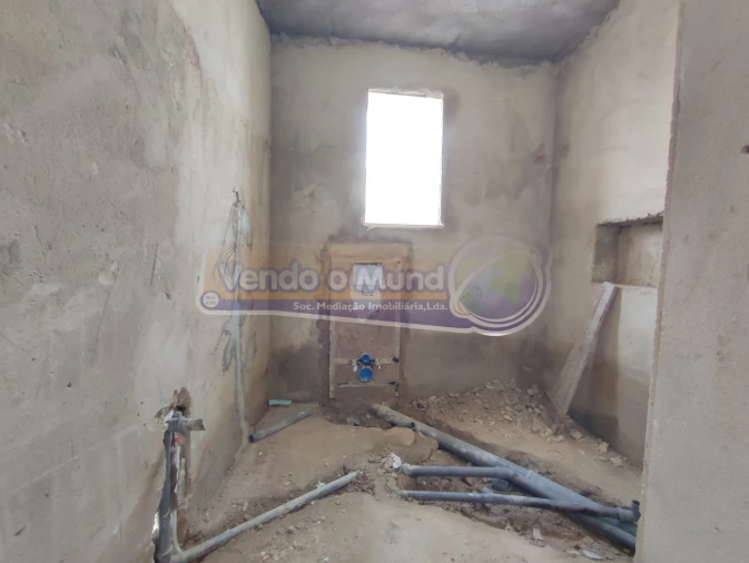 Moradia T4 para Venda em Santa Iria de Azoia, São João da Talha e Bobadela Foto 9