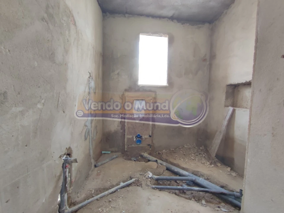 Moradia T4 para Venda em Santa Iria de Azoia, São João da Talha e Bobadela Foto 9