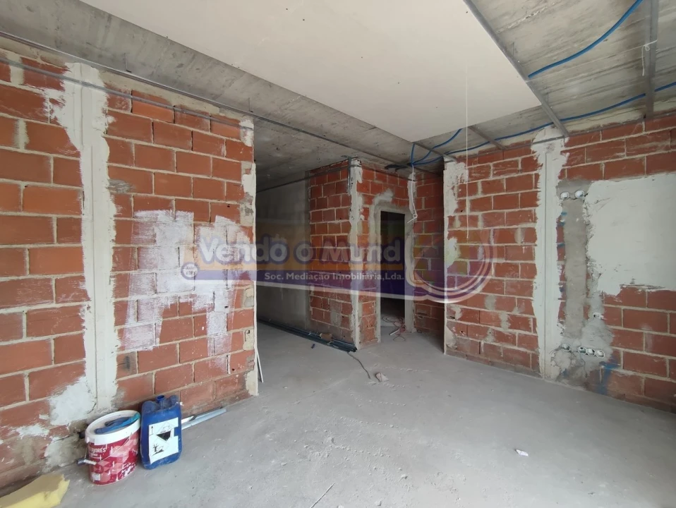 Moradia T4 para Venda em Santa Iria de Azoia, São João da Talha e Bobadela Foto 6
