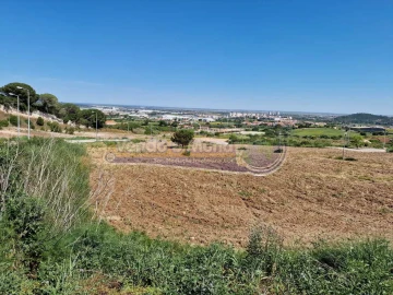 Terreno para Venda em Alenquer (Santo Estêvão e Triana)