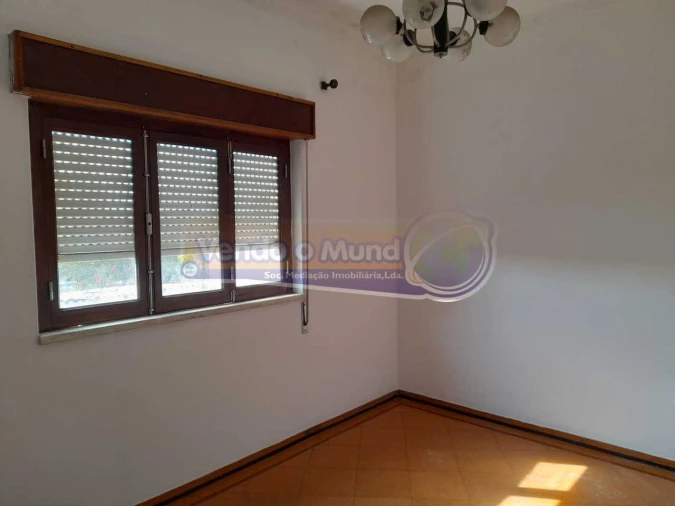 Moradia T3 para Venda em Biscainho Foto 8