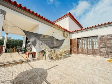 Moradia T3 para Venda em Sesimbra (Castelo)