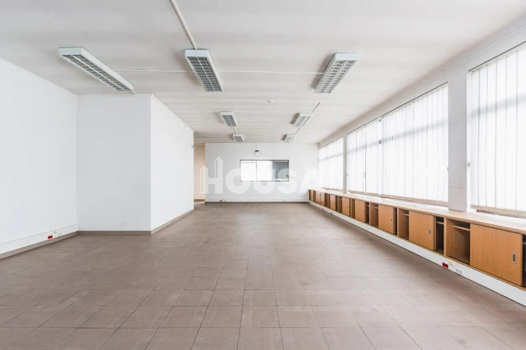 Prédio para Venda em Marrazes e Barosa Foto 16