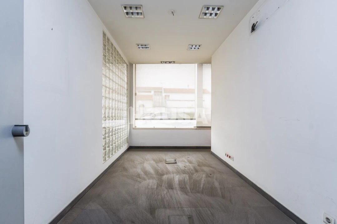 Prédio para Venda em Marrazes e Barosa Foto 3