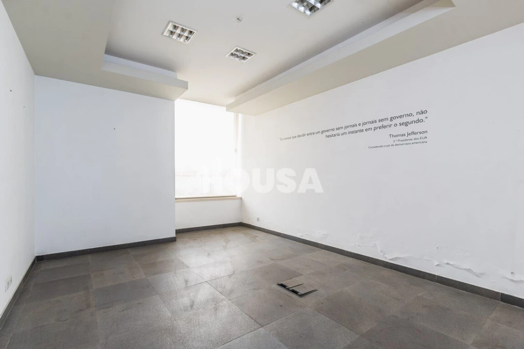 Prédio para Venda em Marrazes e Barosa Foto 4