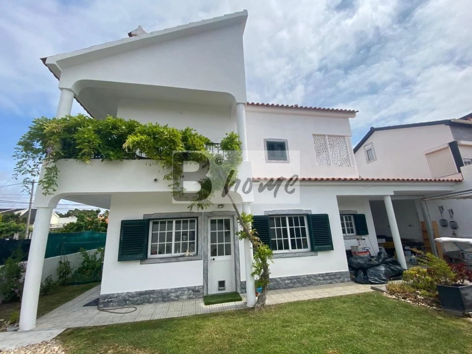 Moradia T3 para Venda em Charneca de Caparica e Sobreda Foto 2