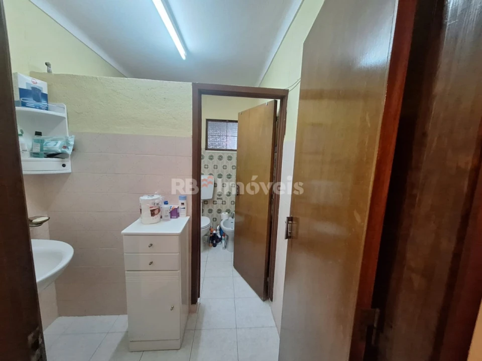 Quinta T4 para Venda em Casais e Alviobeira Foto 6