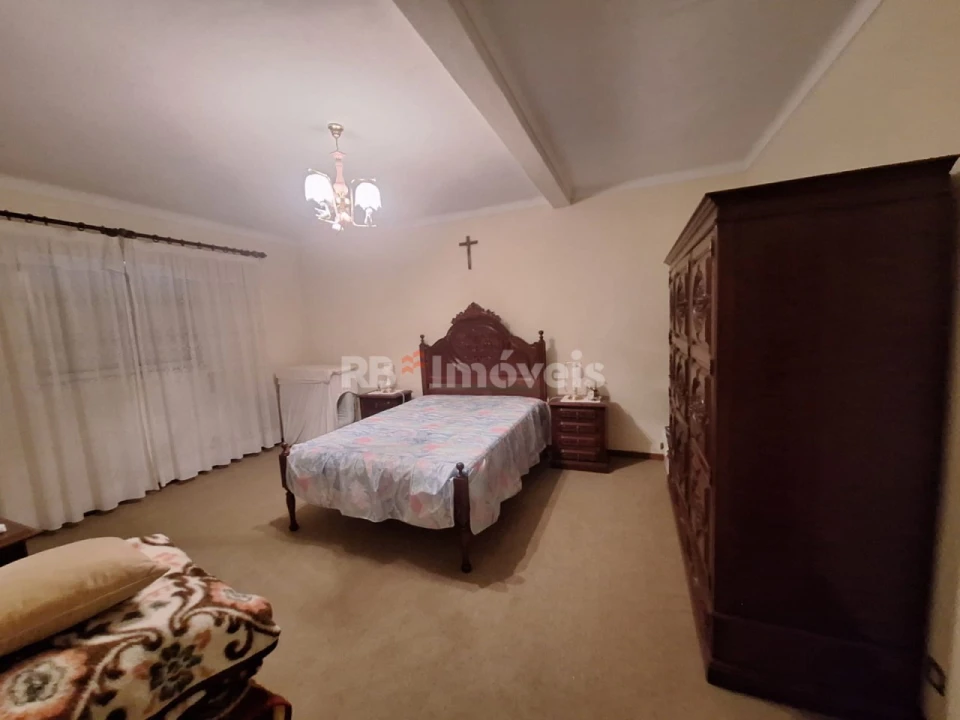 Quinta T4 para Venda em Casais e Alviobeira Foto 9