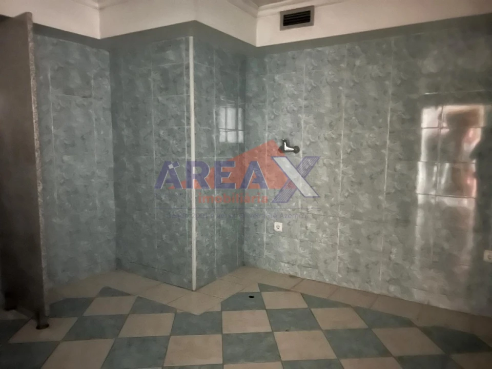 Loja para Venda em O. Azeméis, Riba-Ul, Ul, Macinhata Seixa, Madail Foto 12