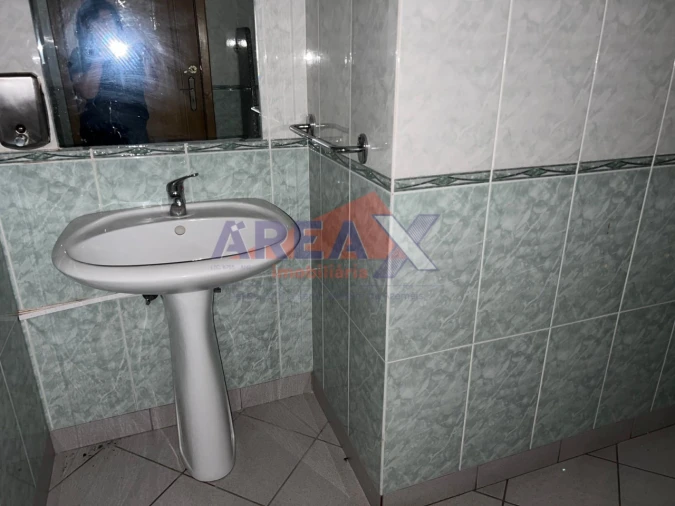 Loja para Arrendamento em O. Azeméis, Riba-Ul, Ul, Macinhata Seixa, Madail Foto 19