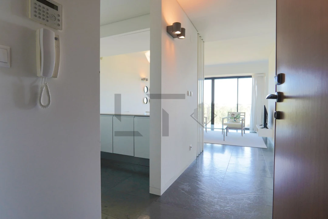 Apartamento T1 para Venda em Carvalhal Foto 3