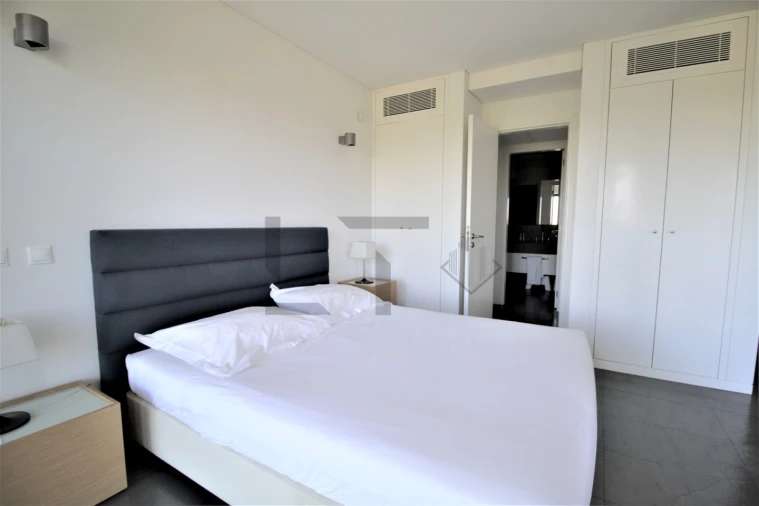 Apartamento T1 para Venda em Carvalhal Foto 8