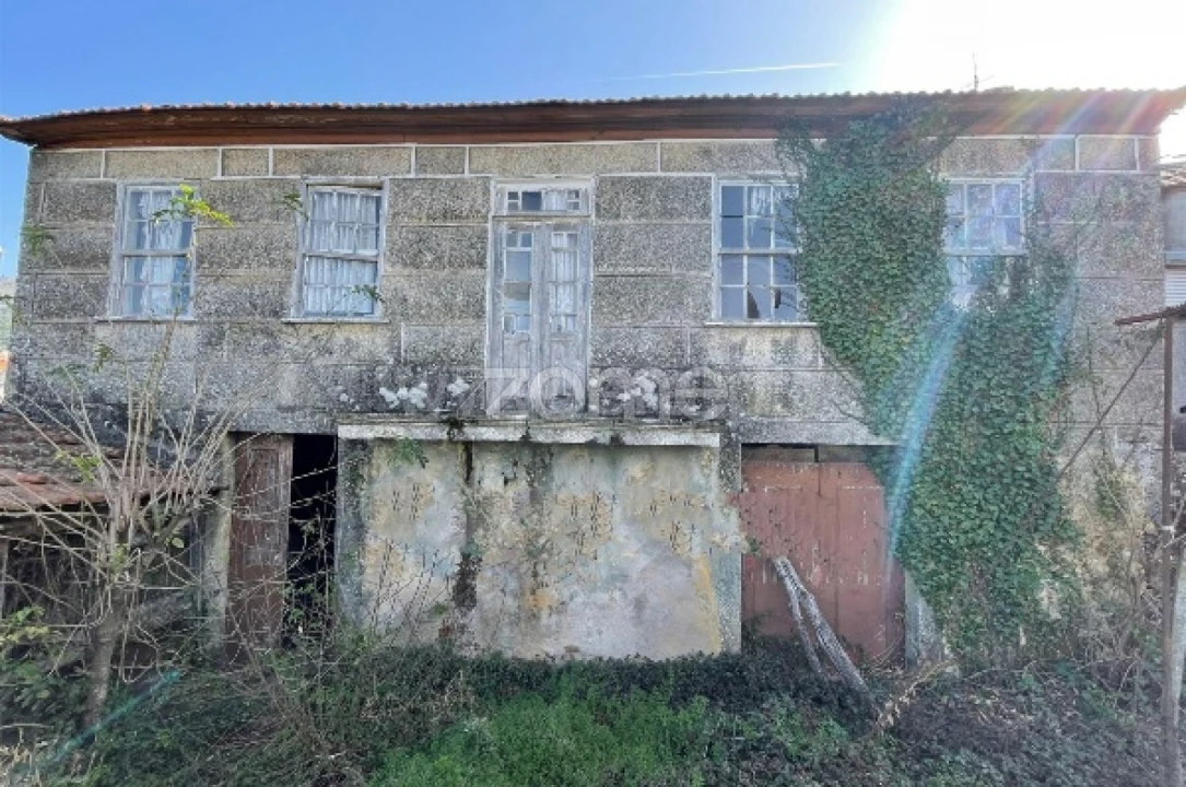 Moradia T5 para Venda em São Martinho das Chãs Foto 3