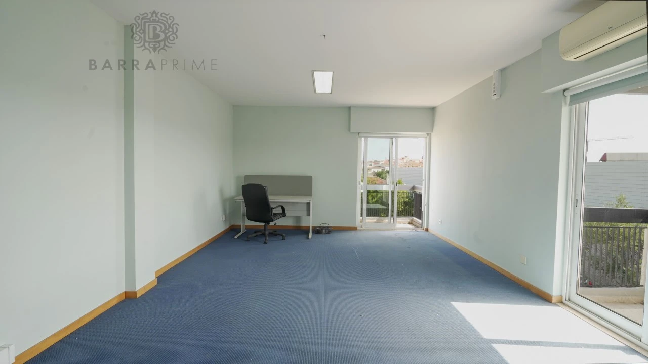 Loja para Arrendamento em Montenegro Foto 10