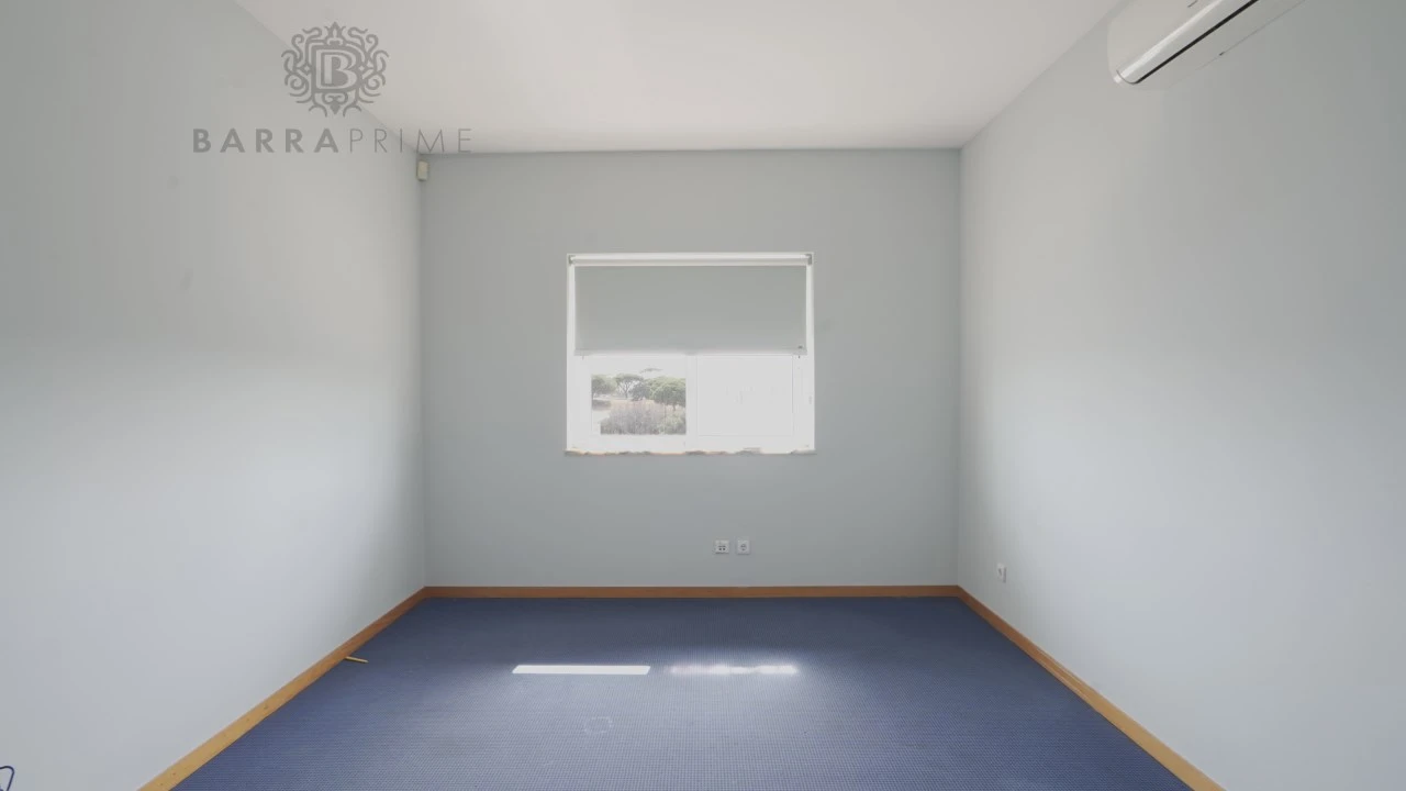 Loja para Arrendamento em Montenegro Foto 17