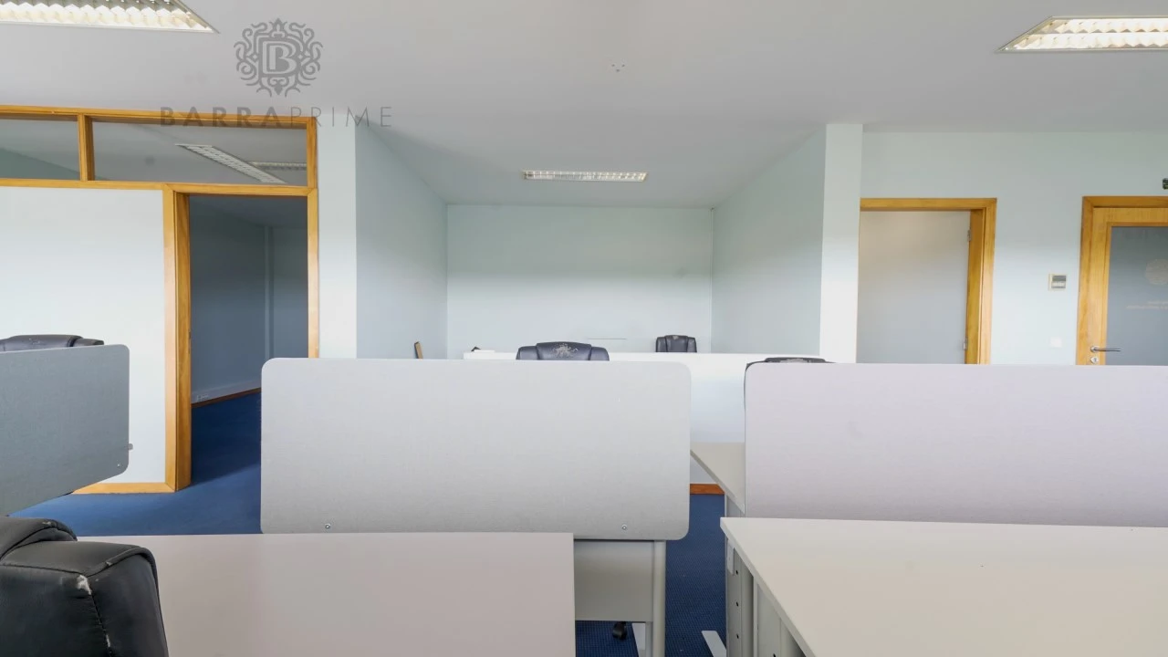 Loja para Arrendamento em Montenegro Foto 21