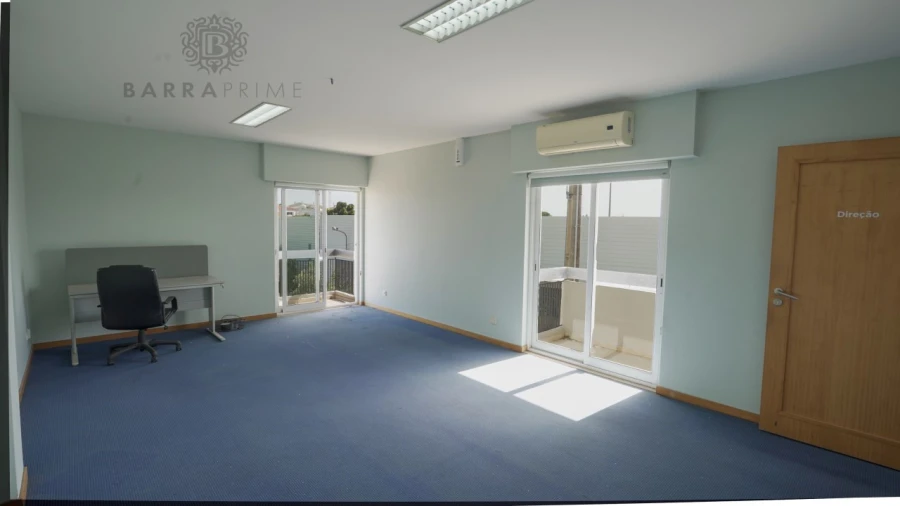Loja para Arrendamento em Montenegro Foto 12