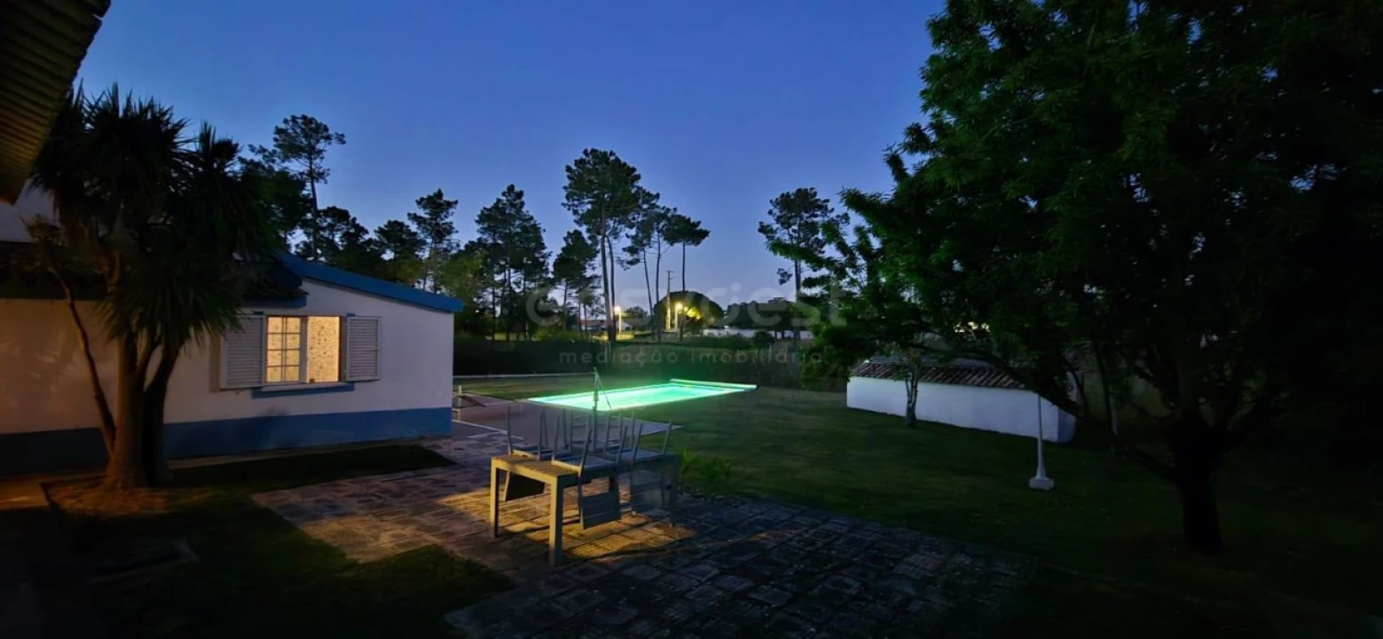 Quinta T4 para Venda em Azeitão (São Lourenço e São Simão) Foto 56