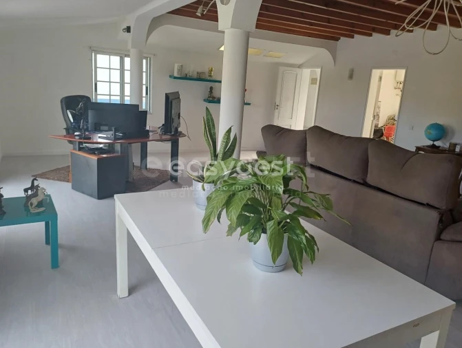 Quinta T4 para Venda em Azeitão (São Lourenço e São Simão) Foto 7