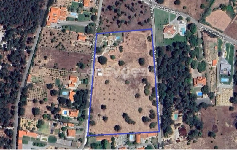 Quinta T4 para Venda em Azeitão (São Lourenço e São Simão) Foto 59