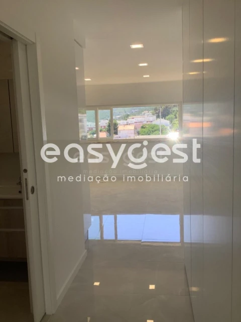 Apartamento T1 para Venda em Sesimbra (Castelo)