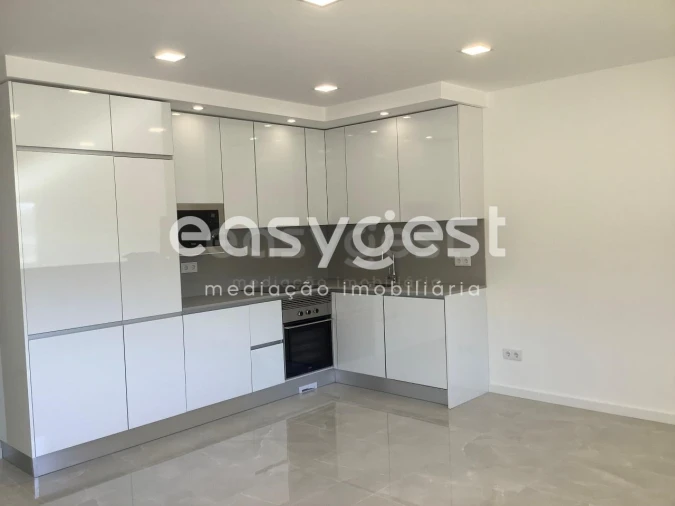 Apartamento T1 para Venda em Sesimbra (Santiago) Foto 2