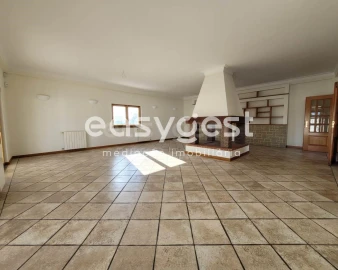 Moradia T5 para Venda em Sesimbra (Castelo)