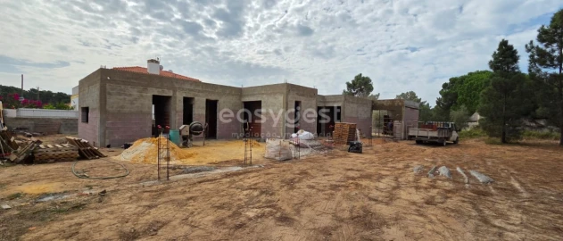 Moradia T3 para Venda em Sesimbra (Castelo)