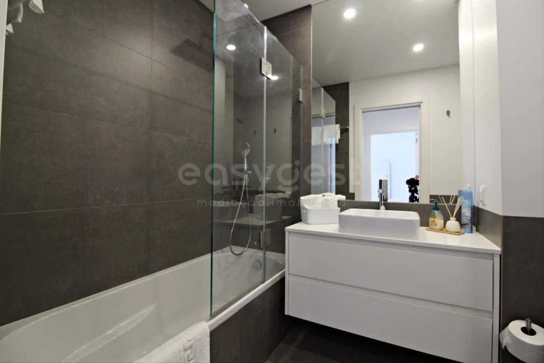 Apartamento T2 para Venda em Amora Foto 23