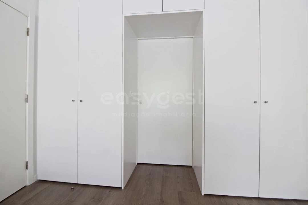 Apartamento T2 para Venda em Amora Foto 31