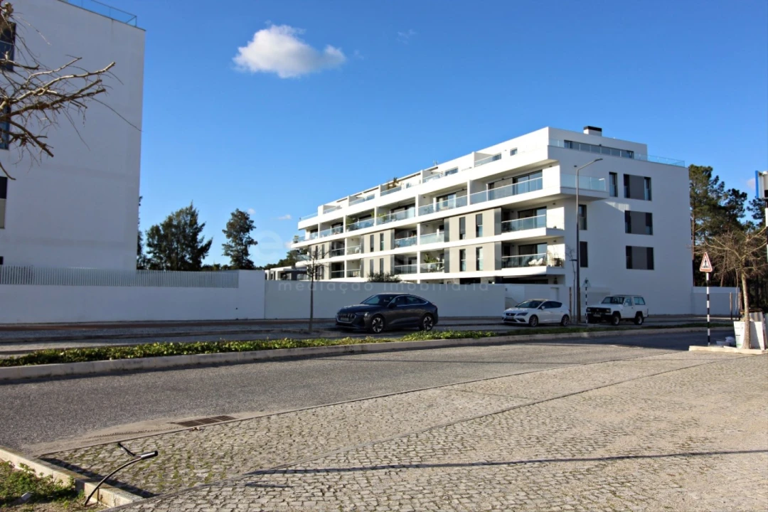 Apartamento T2 para Venda em Amora Foto 53