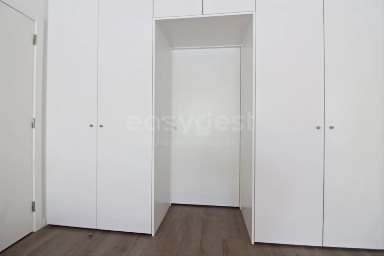 Apartamento T2 para Venda em Amora Foto 31