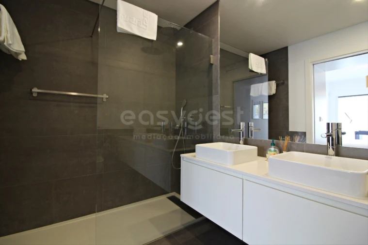 Apartamento T2 para Venda em Amora Foto 33