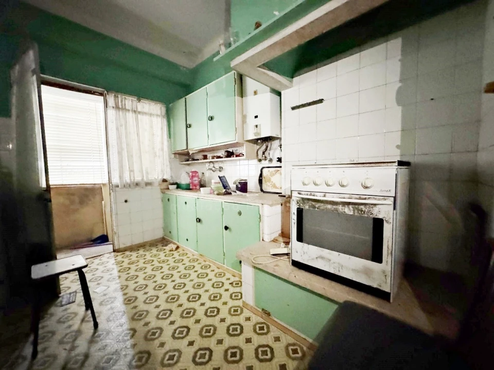 Apartamento T4 para Venda em Beato Foto 16