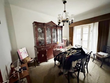 Apartamento T4 para Venda em Beato