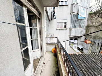 Apartamento T4 para Venda em Beato