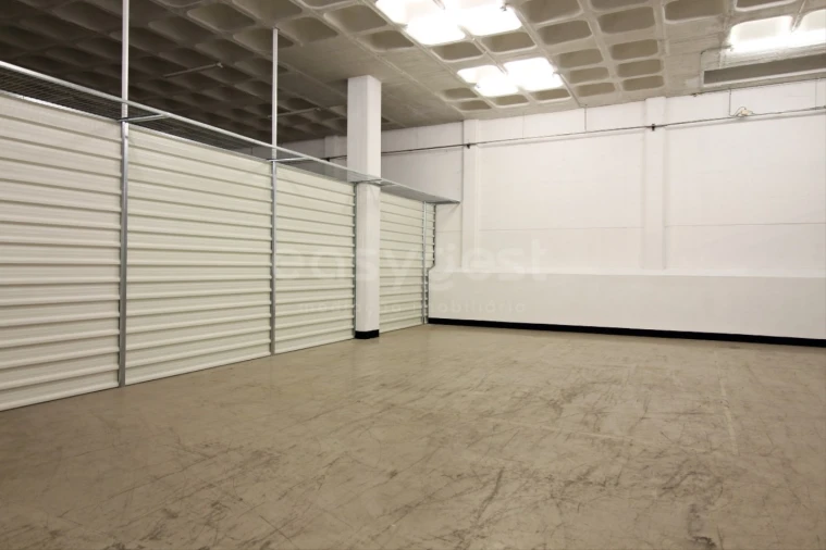 Armazém para Arrendamento em Alhos Vedros Foto 1