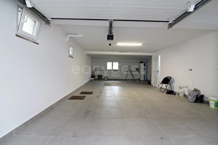 Moradia T4 para Venda em Amora Foto 44