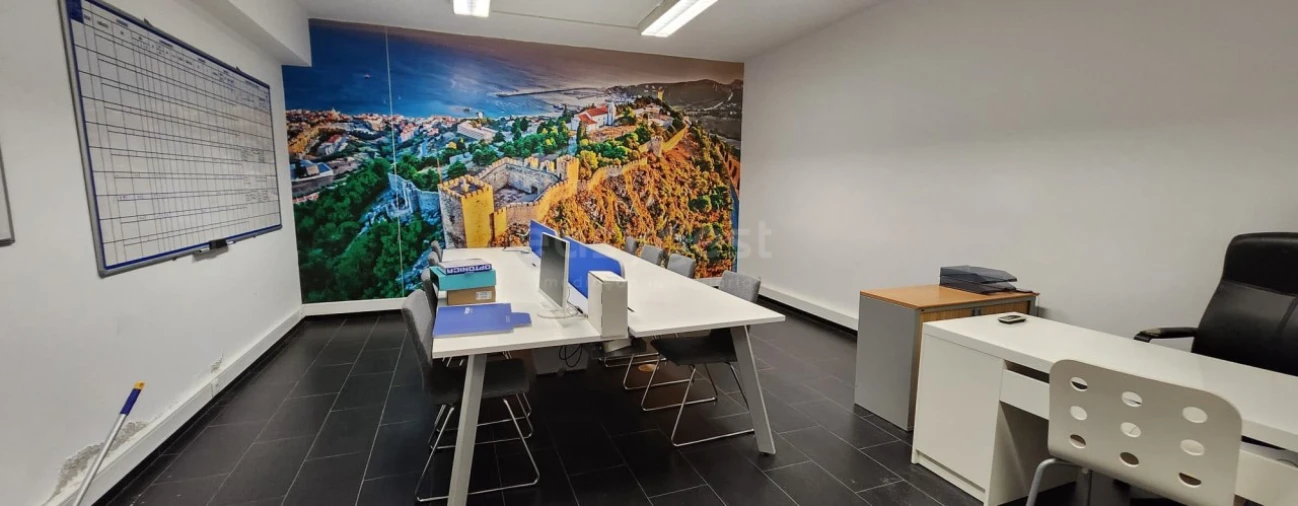 Loja para Arrendamento em Sesimbra (Castelo) Foto 6