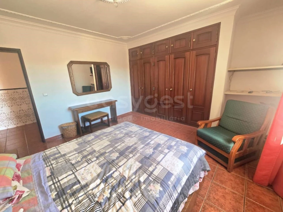 Moradia T4 para Venda em Borba (Matriz) Foto 16