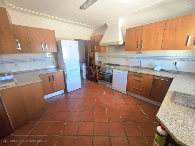 Moradia T4 para Venda em Borba (Matriz) Foto 12