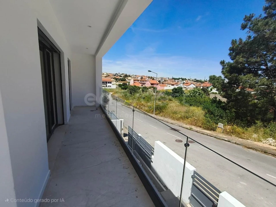Moradia T4 para Venda em Charneca de Caparica e Sobreda Foto 32