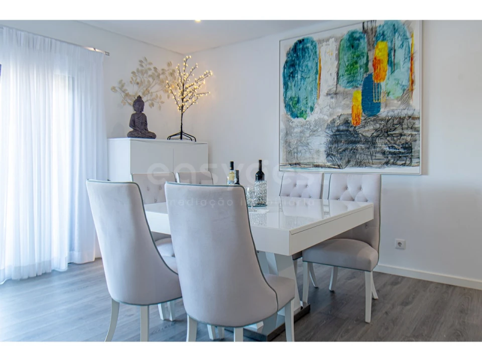 Apartamento T2 para Venda em Quarteira Foto 4