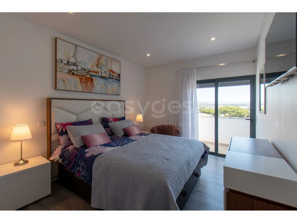 Apartamento T2 para Venda em Quarteira Foto 19