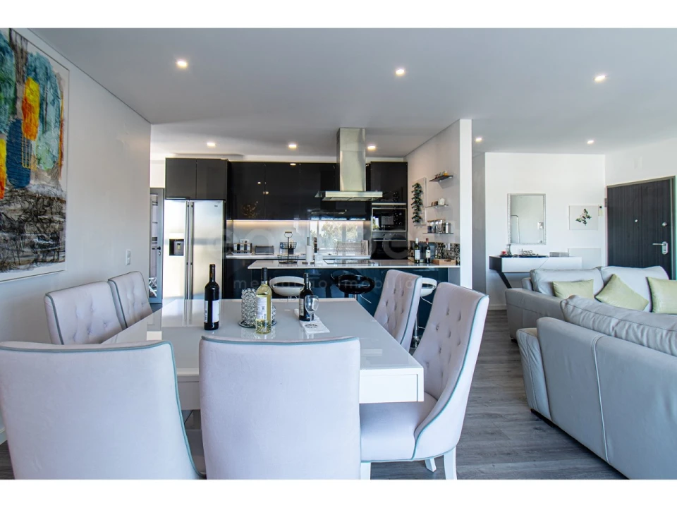 Apartamento T2 para Venda em Quarteira Foto 27