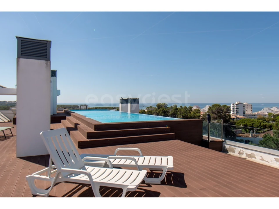 Apartamento T2 para Venda em Quarteira Foto 32