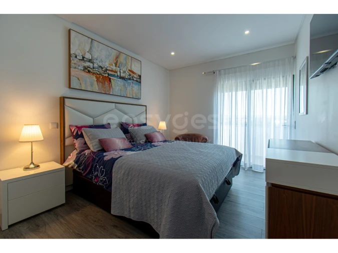 Apartamento T2 para Venda em Quarteira Foto 17
